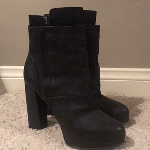Vera Wang black booties